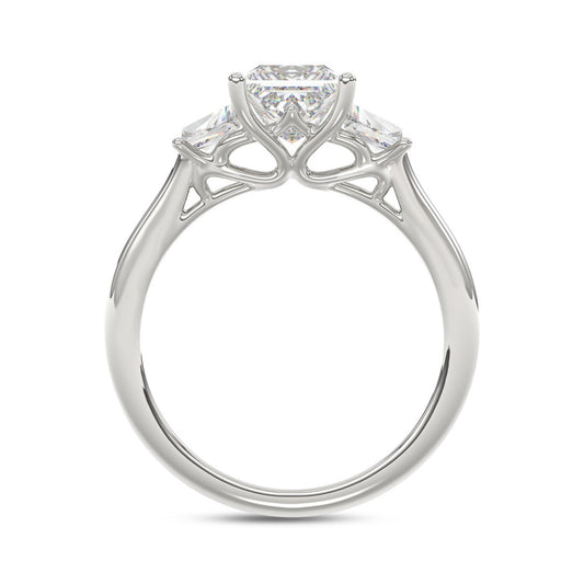 14K WHITE GOLD 1 3/4CT PRINCESS/TRAPEZOID DIAMOND LADIES RING (CENTER STONE PRINCESS DIAMOND 1 1/4CT)