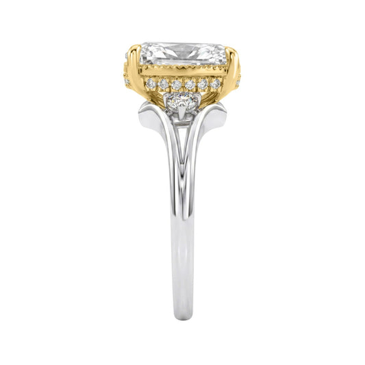 Luxury 14K White/Yellow Gold Diamond Engagement Ring 2 1/4Ct Elongated Cushion Center With Round Side Stones, Women Ring 2Ct Cushion Center Stone (Color F-G -Clarity Vs1/Vs2)