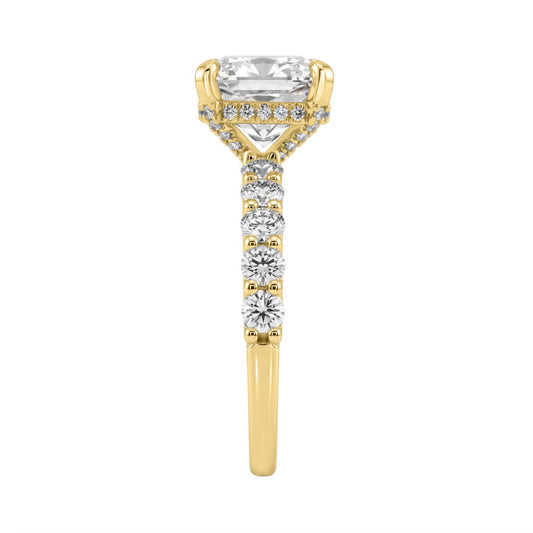 Ladies 14K Yellow Gold Diamond Ladies Engagement Ring 5 1/2Ct Round Cut With Cushion Diamond 4Ct Cushion Center Stone (Color F-G -Clarity Vs1/Vs2)