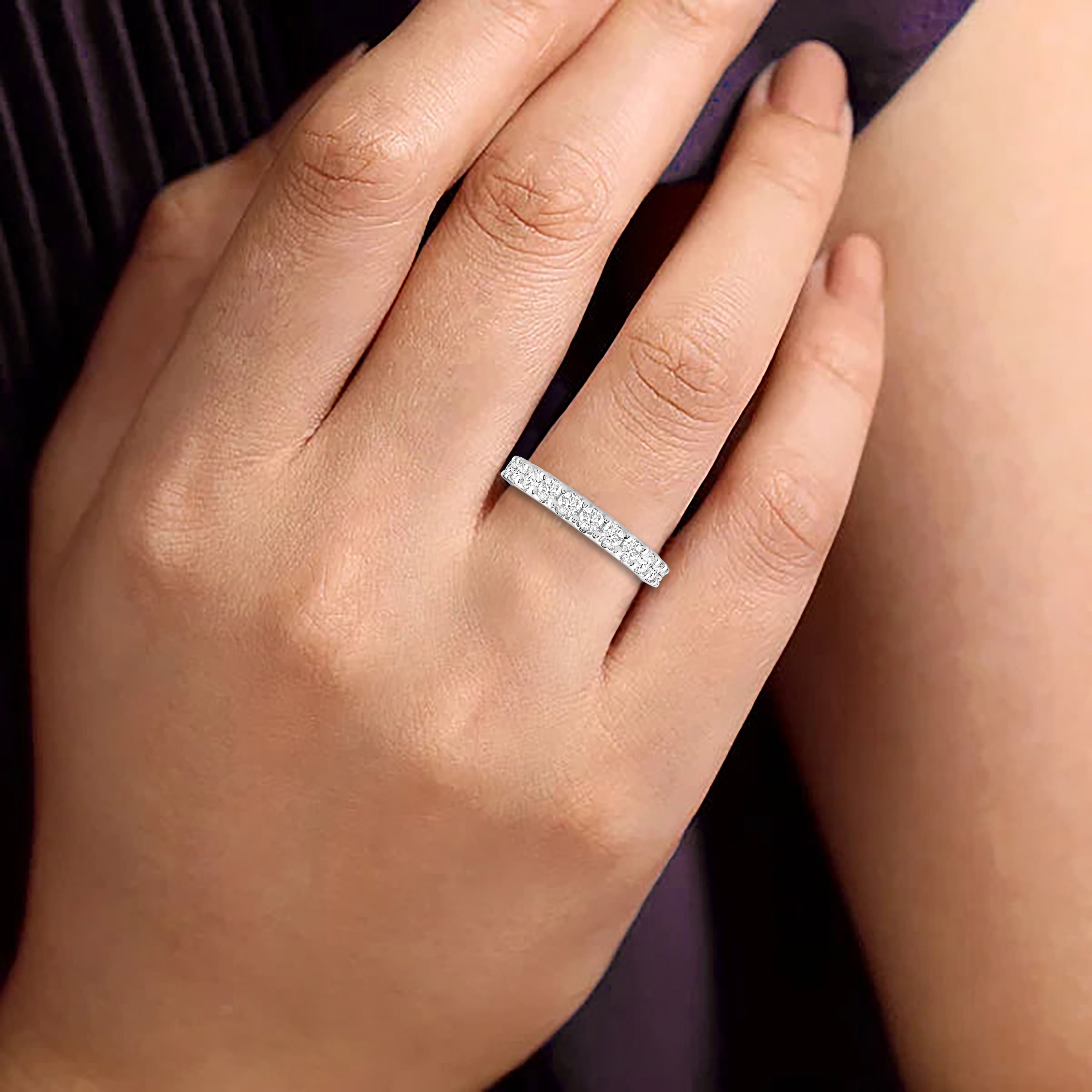 LADIES BAND 1.00CT ROUND DIAMOND 14K WHITE GOLD (SI QUALITY)