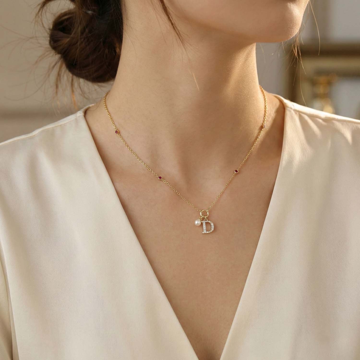 LADIES NECKLACE 0.10CT ROUND DIAMOND 10K YELLOW GOLD