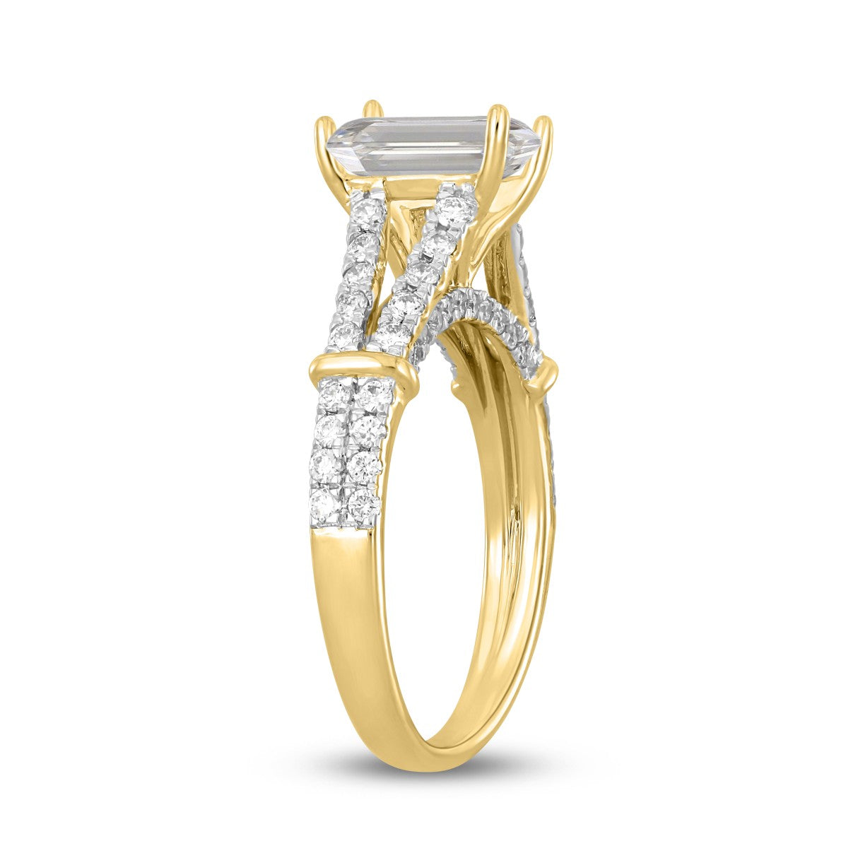 LADIES RING 2CT ROUND/EMERALD DIAMOND 14K YELLOW GOLD (CENTER STONE EMERALD DIAMOND 1 1/2CT )