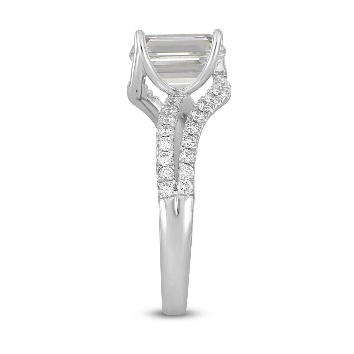 LADIES RING 2CT ROUND/EMERALD DIAMOND 14K WHITE GOLD (CENTER STONE EMERALD DIAMOND 1 1/2CT )