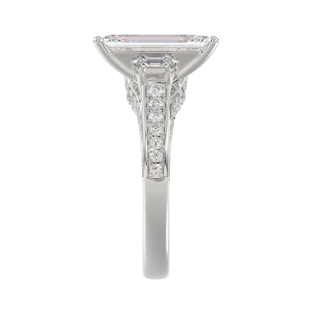 Luxury 14K White Gold Ladies Diamond Ring 4.00CT Round, Emerald &amp; Trapezoid Diamonds with 3.00CT Emerald  Center stone (Color F-G -Clarity VS1/VS2)