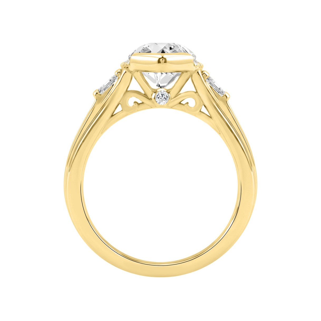 Elegant 14K Yellow Gold Diamond Engagement Ring Featuring 3 1/2Ct Round, Marquise & Baguette Diamonds With Sparkling Side Stones. Perfect For Weddings, Proposals & Anniversaries.3.00Ct Marquise Center Stone (Color F-G -Clarity Vs1/Vs2)