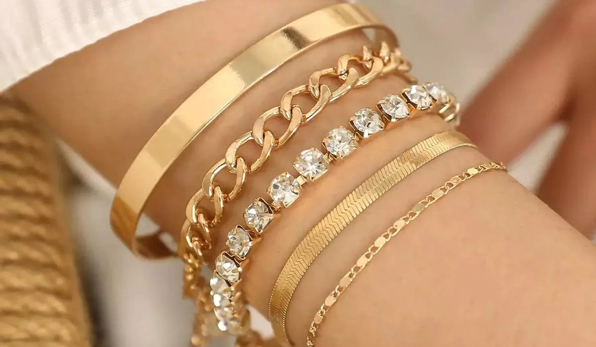 Soft Sparkle That Feels Light and Modern in Houston Light - Diamond Outlet Shop