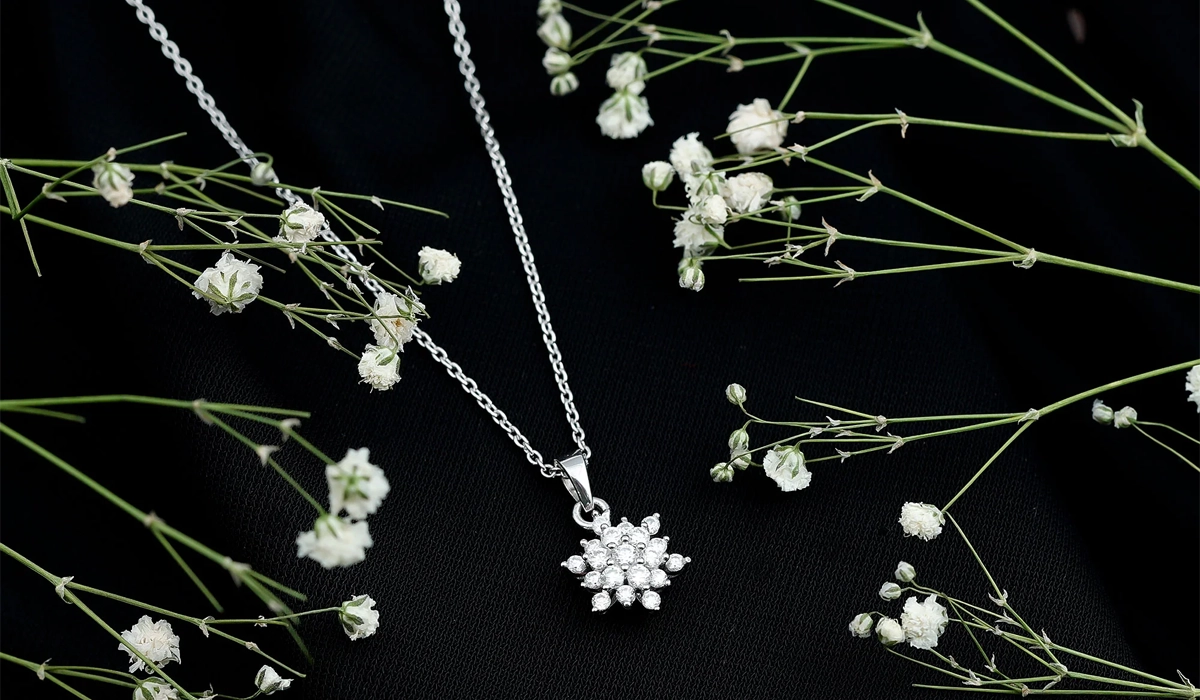 Trends That Reflect What People Actually Need Now - Diamond Outlet Shop - Affordable Diamond Jewelry Houston
