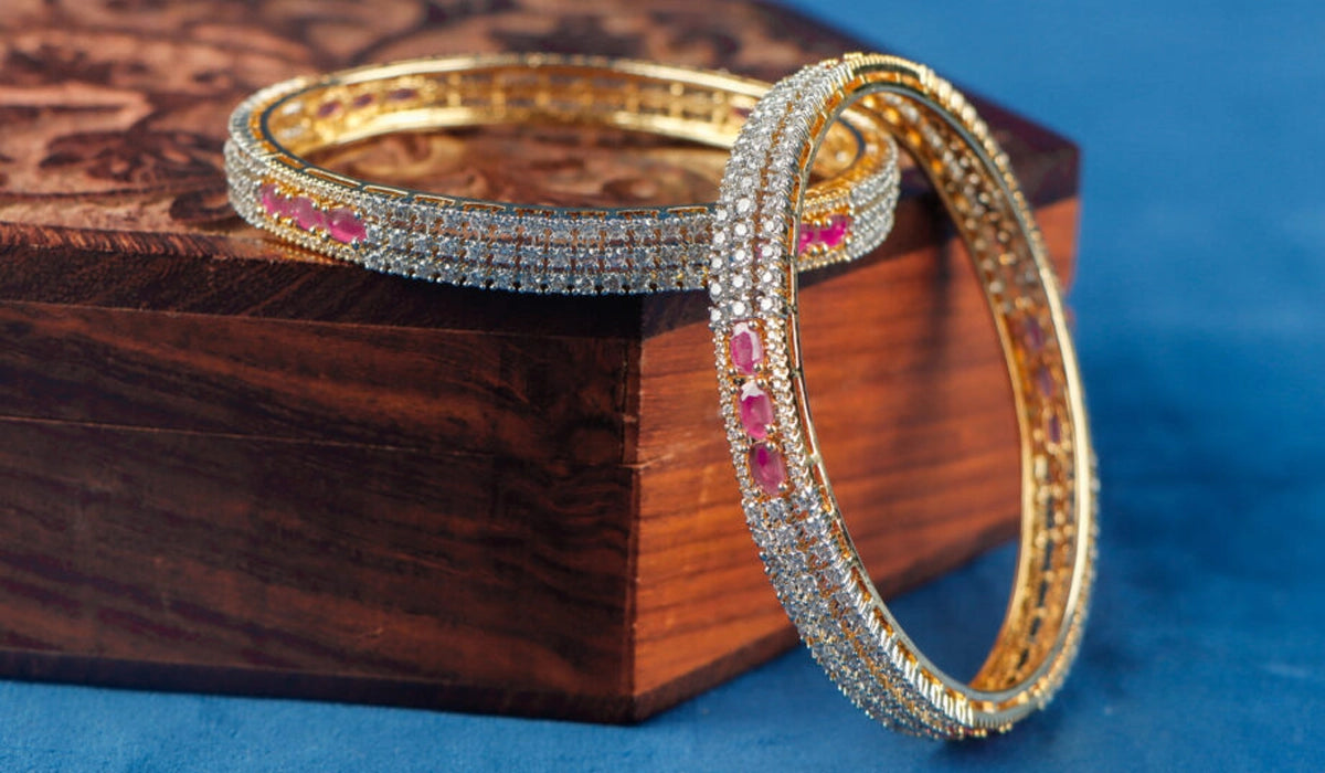 Why are Bangles Returning to Modern Fashion Now in Houston - Diamond Outlet Shop